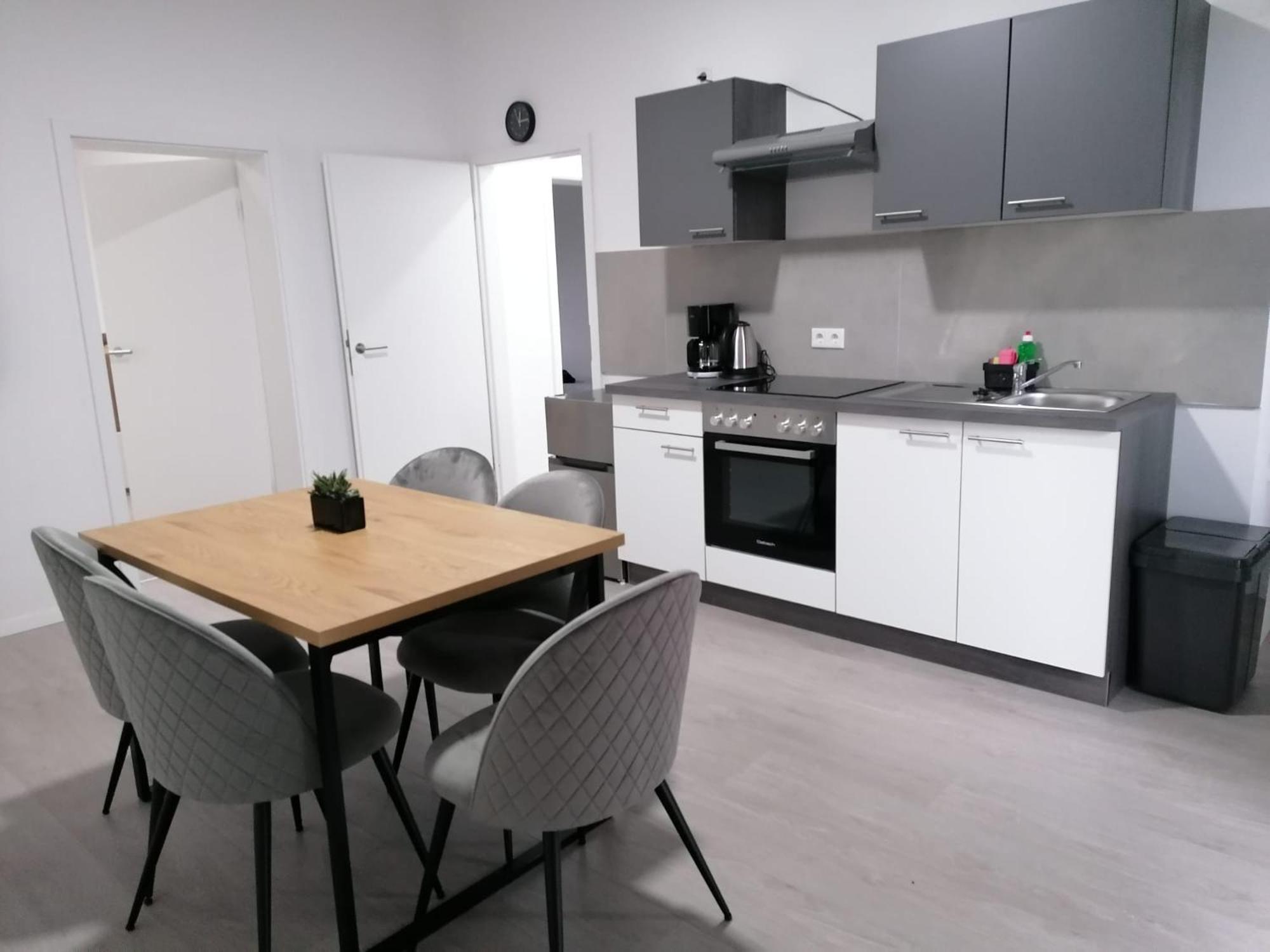 Estrella24 Living Rooms Zermatt Herne Ngoại thất bức ảnh